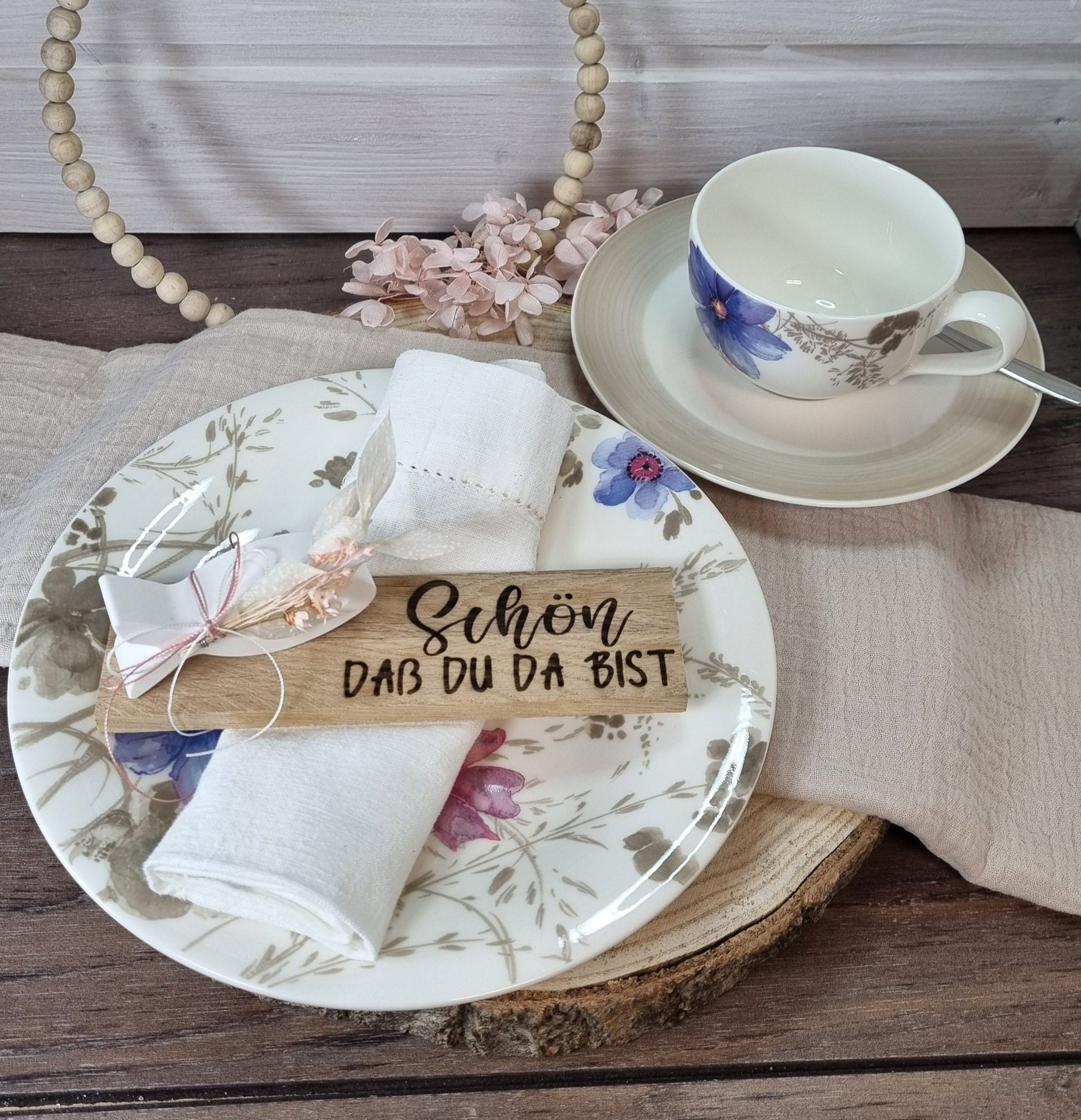 Gastgeschenk Tischdeko zur Kommunion Konfirmation Taufe | Platzkarte aus Xyrarock Keraflott Raysin BTong Holz mit Lasergravur