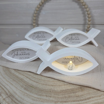 Tischdekoration Gastgeschenk Fisch 2 zu Kommunion Konfirmation Taufe Firmung | Ballonlicht | personalisierbar mit Name und Datum