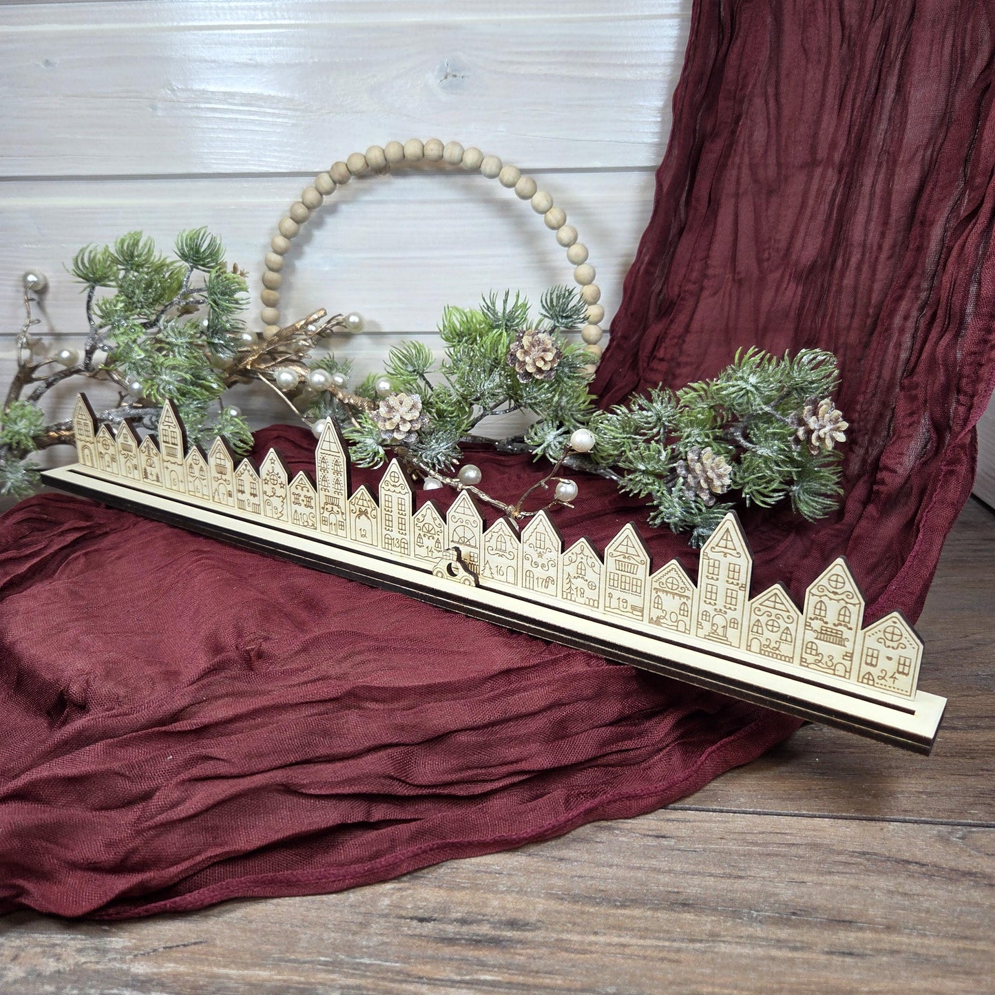 Ewiger Adventskalender aus Holz | Weihnachtscountdown | gravierte Adventskalenderleiste | Countdown Weihnachten 1-24 | Bilderleiste Advent