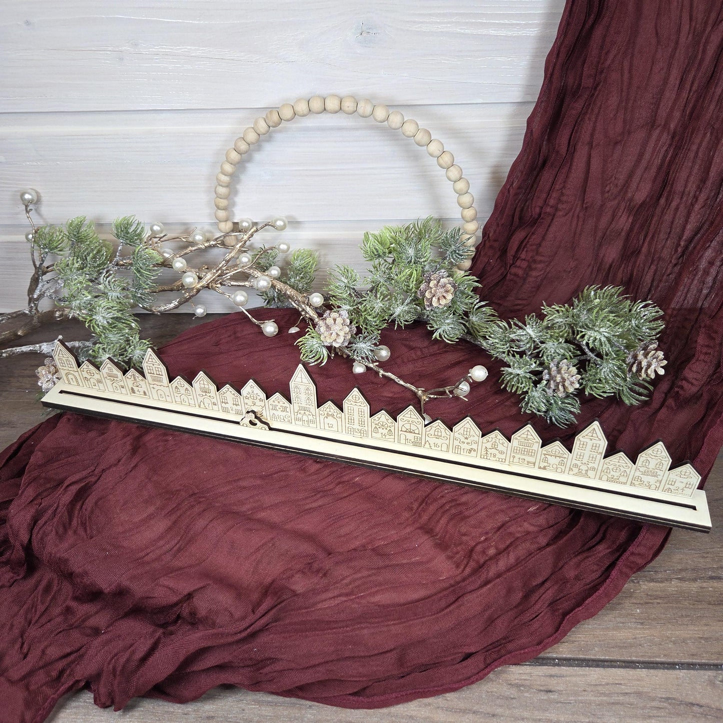 Ewiger Adventskalender aus Holz | Weihnachtscountdown | gravierte Adventskalenderleiste | Countdown Weihnachten 1-24 | Bilderleiste Advent