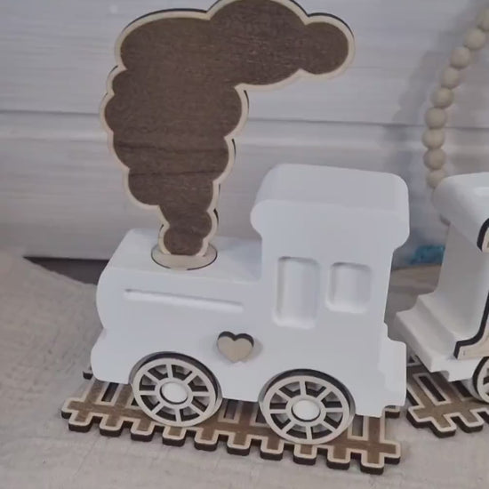 Geburtstagszug personalisiert Mädchen | Lokomotive für Kindergeburtstag | verschiedene Varianten | Holz und Keramik Keraflott Raysin